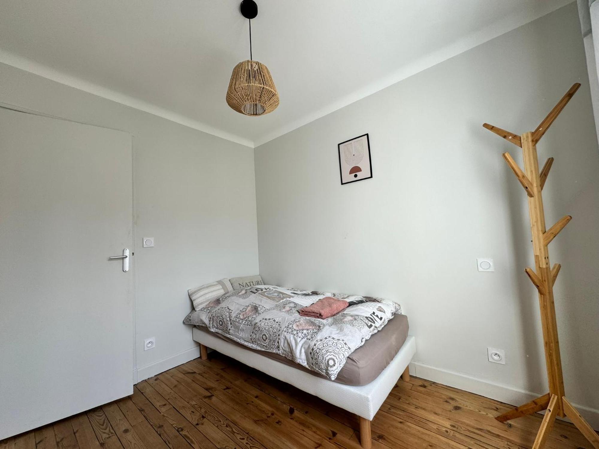Le 122 - Parking Apartman Rodez Kültér fotó